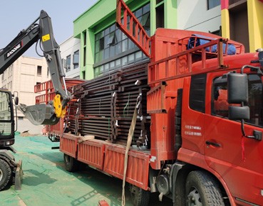 重慶北京龐各莊幼兒園圍欄項目卸車(chē)安裝